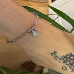 Silver Sea Turtle & AB Sunset Stretchy Anklet